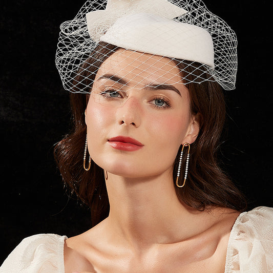 フレンチ U 型ミニマルピアス