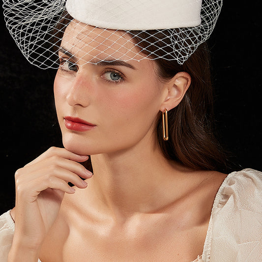 欧米風簡易四角イヤリング