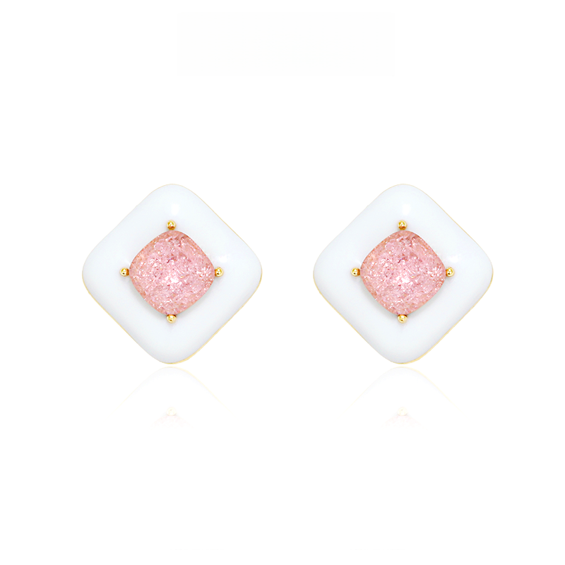 白フレームピンクジルコニアピアス