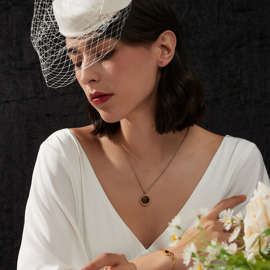 トラアイストーンねじれネックレス