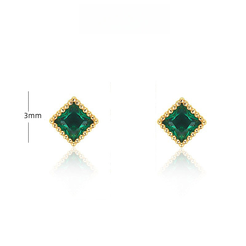 エメラルド皓石菱形ピアス