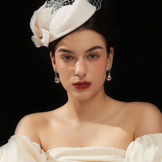 ミニマル交差ラインピアス