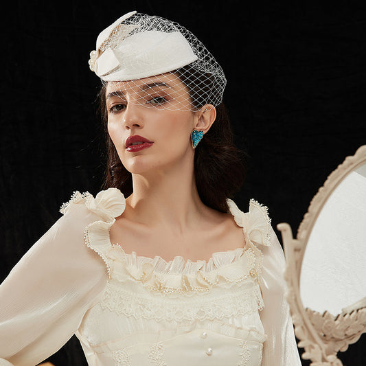 レトロ瑠璃ハートイヤリング