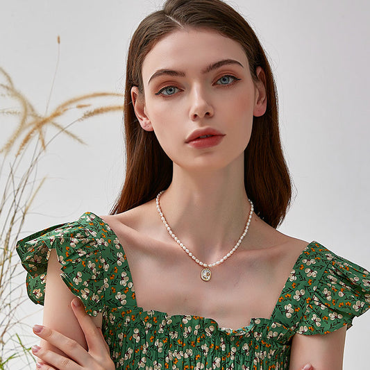 淡水真珠花ペンダントネックレス