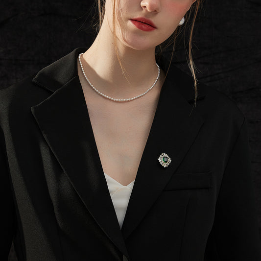 深緑宝石クリスタルブローチ