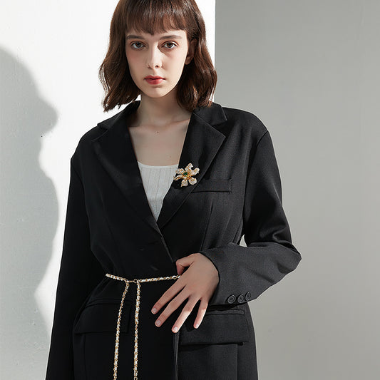 グリーン芯花ブローチ