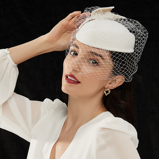 ゴールドハート立体ピアス