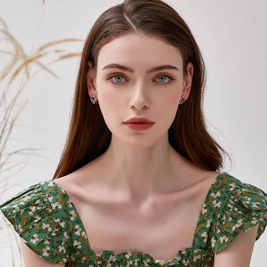 青ジルコニア放射ピアス