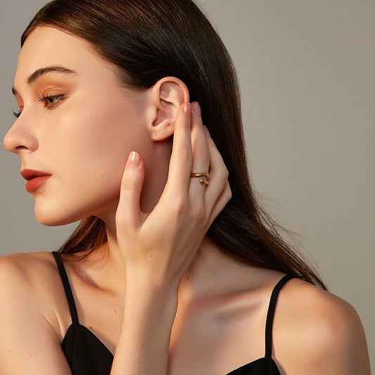 手の形ユニークリング