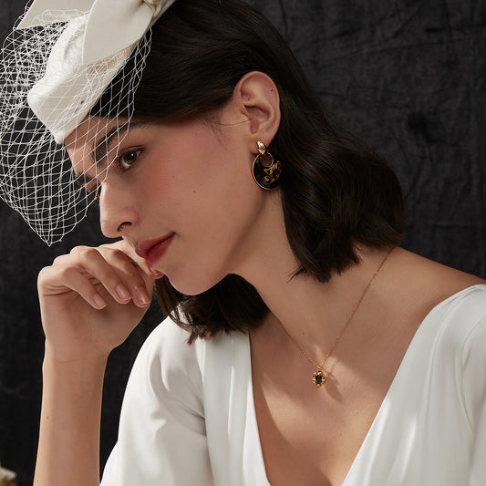 漆黒琺瑯金彩耳夹