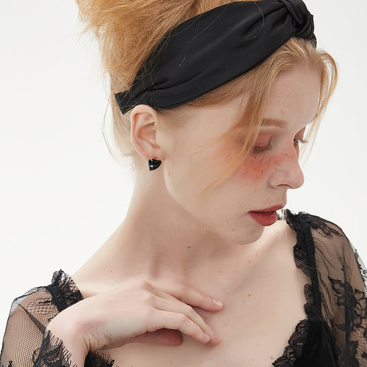 黒金ハート水钻ピアス