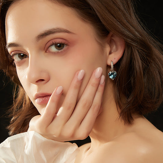 独特高級復古風ピアス