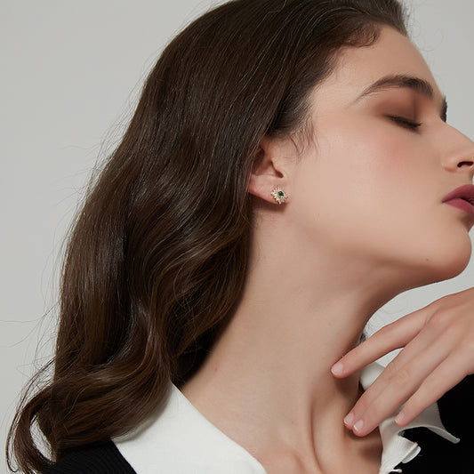 グリーンジルコニア花ピアス