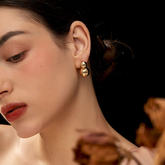 ゴールドボール重なりピアス