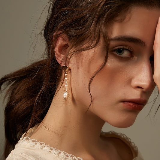 不規則真珠ロングピアス