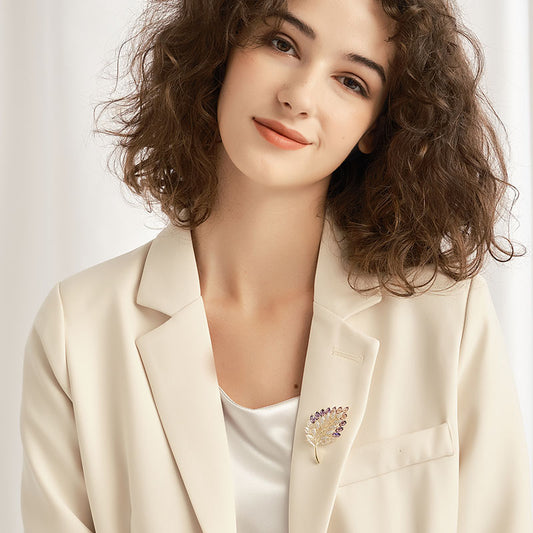 紫クリア葉ブローチ