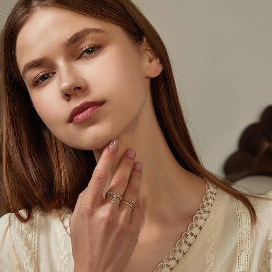 クリスタル重なり指輪