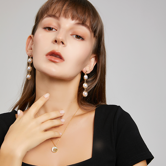 真珠ロング優雅イヤリング