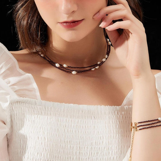 真珠尖晶石レイヤードネックレス