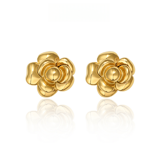 ゴールド山茶花ピアス