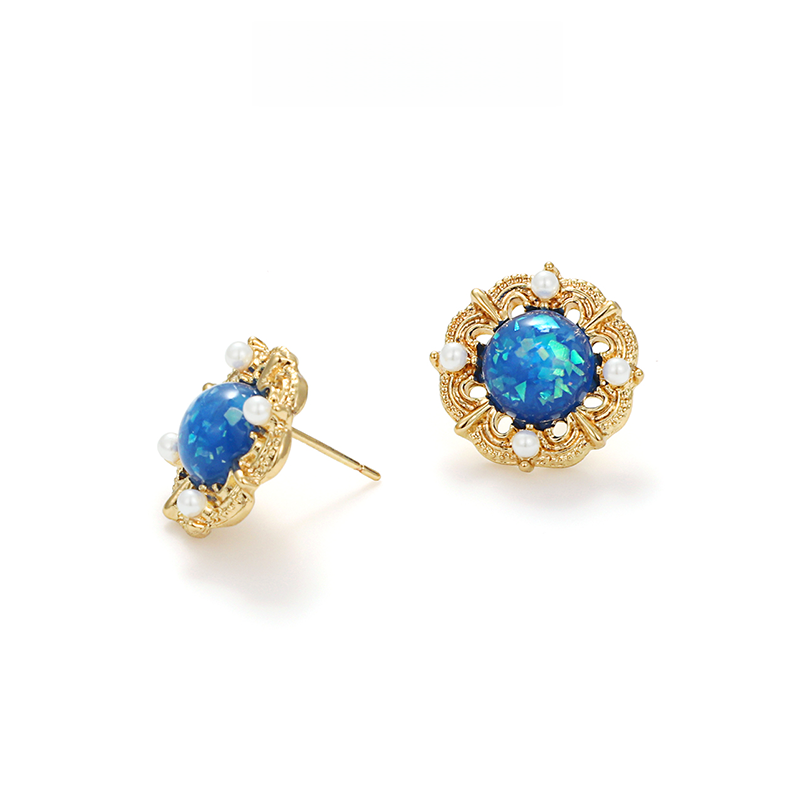 青レジン彫花フレンチピアス
