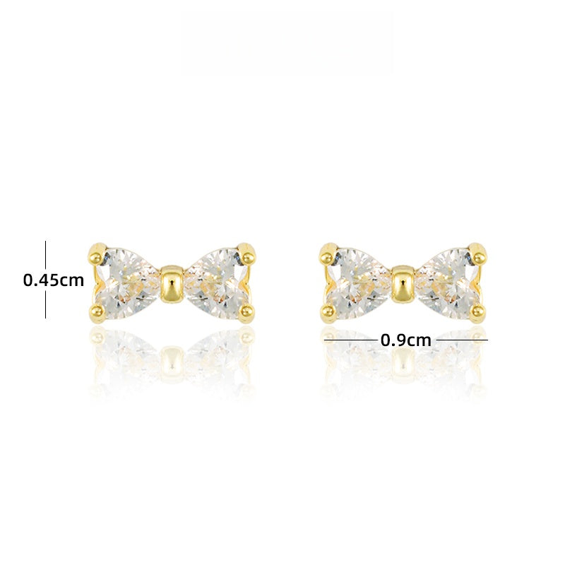 皓石蝶ネクタイピアス