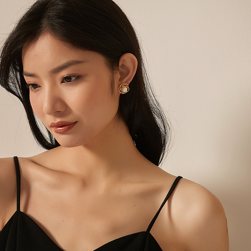 フレンチ真珠ワイヤーイヤリング