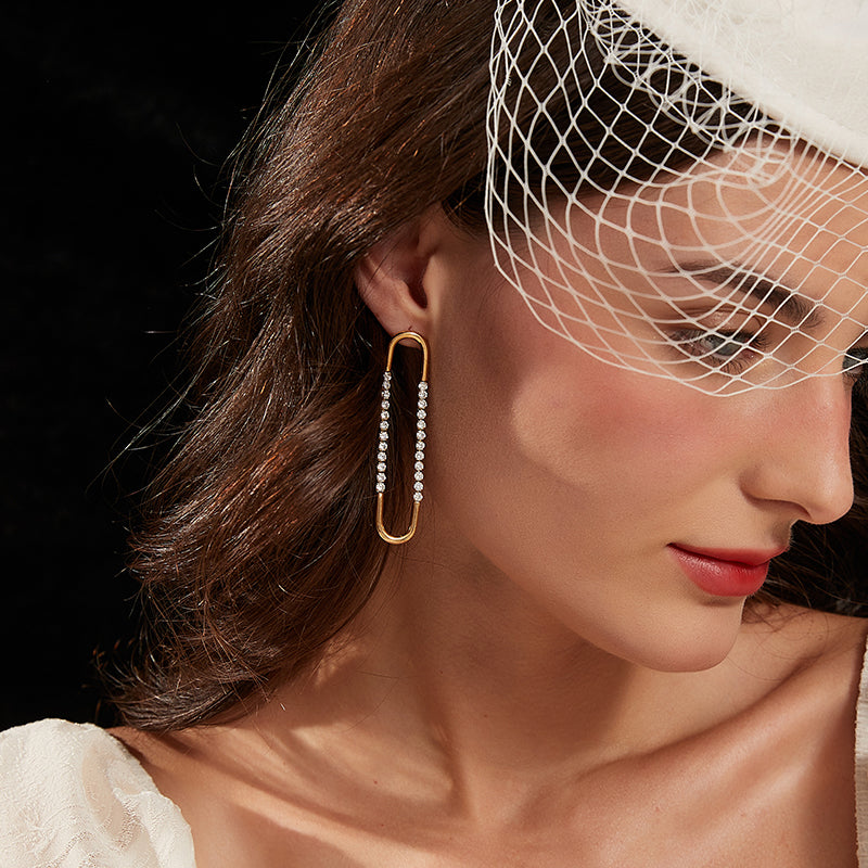 フレンチ U 型ミニマルピアス