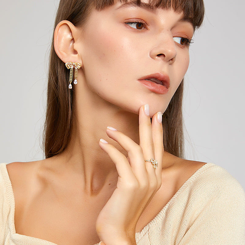 リボンジルコニアロングピアス
