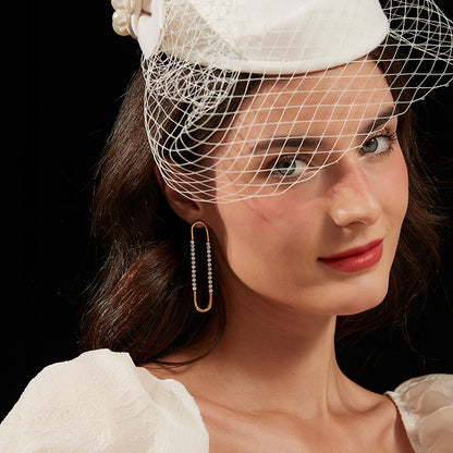 フレンチ U 型ミニマルピアス