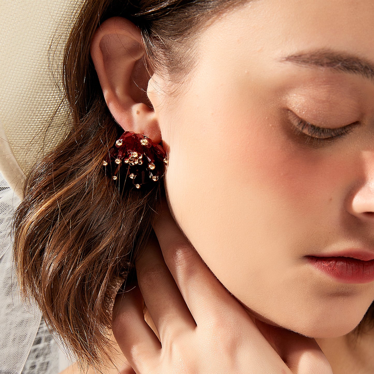 赤瑠璃花欧米風ピアス