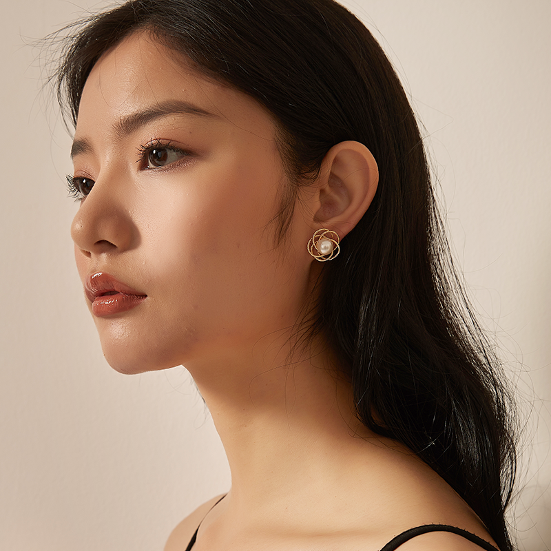 フレンチ真珠ワイヤーイヤリング