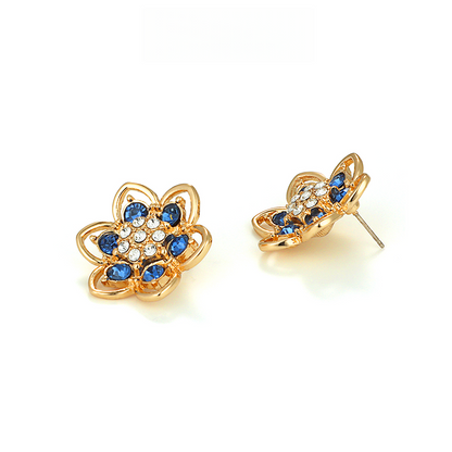 山茶花青ジルコニアピアス